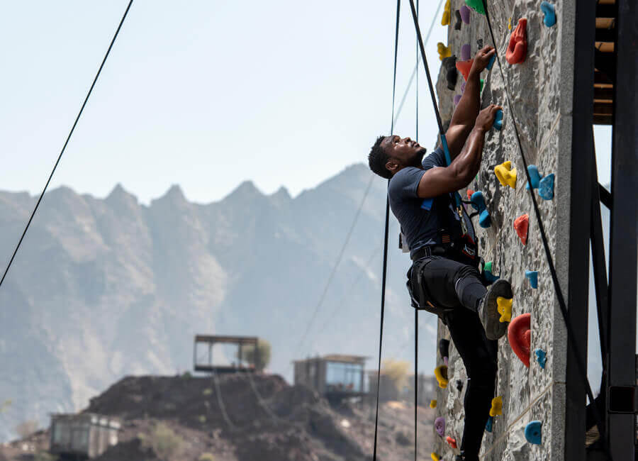 15-wall-climbing-activity-hatta